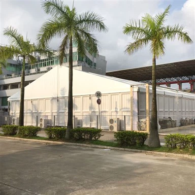 Namiot w kształcie litery A